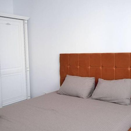 Eliza'S Apartment By Oasis Homes オラデア エクステリア 写真