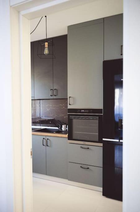 Eliza'S Apartment By Oasis Homes オラデア エクステリア 写真